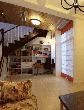 仿木紋PVC地板，地下室地板